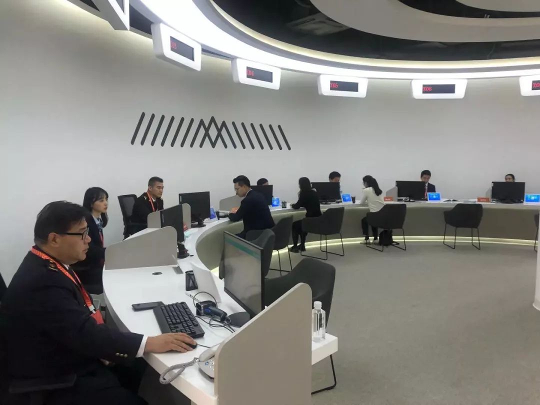 上海國際藝術品交易中心在西岸揭牌 百場活動齊聚首個國際藝術品交易月